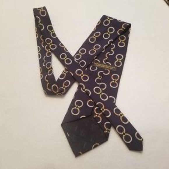 Metropolitan Museum of Arts Men's Silk Tie - Picture 3 of 6
